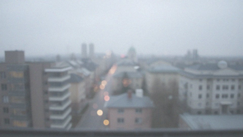 Jakie są objawy wad wzroku, które powinny skłonić do wizyty u specjalisty?