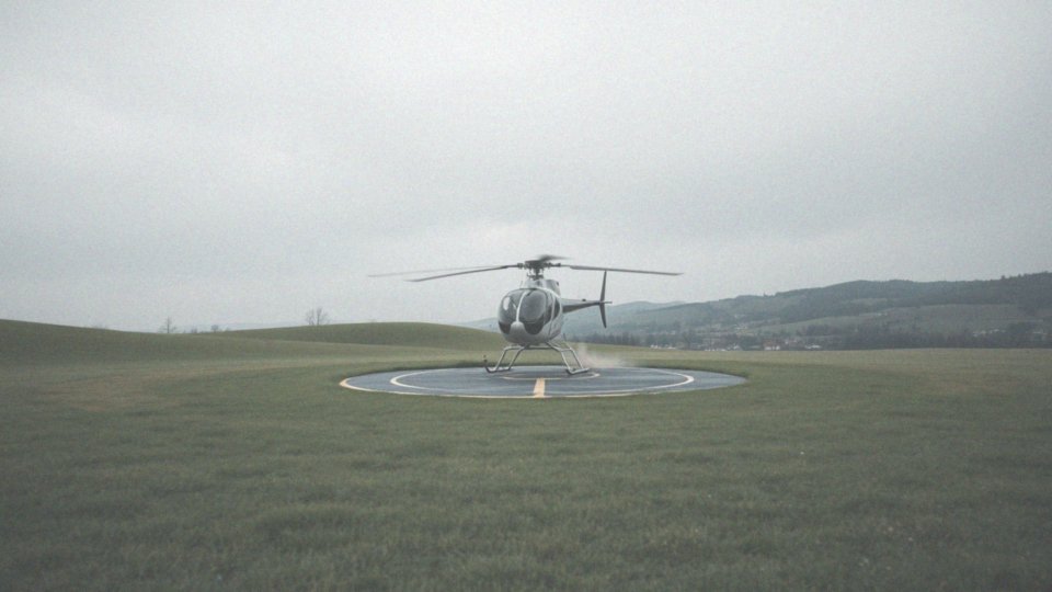 Co wpływa na cenę lotu helikopterem?
